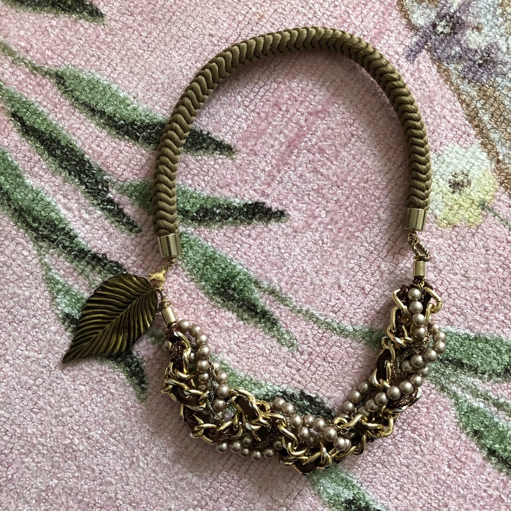 Gorgeous necklace
